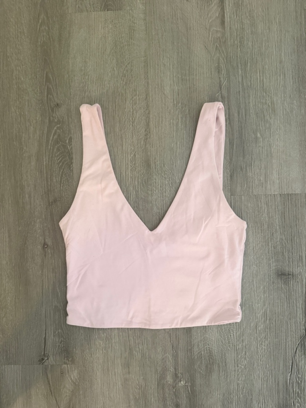 Aritzia Babaton Sleeveless V-Neck Cropped Tank Top - Light Pink